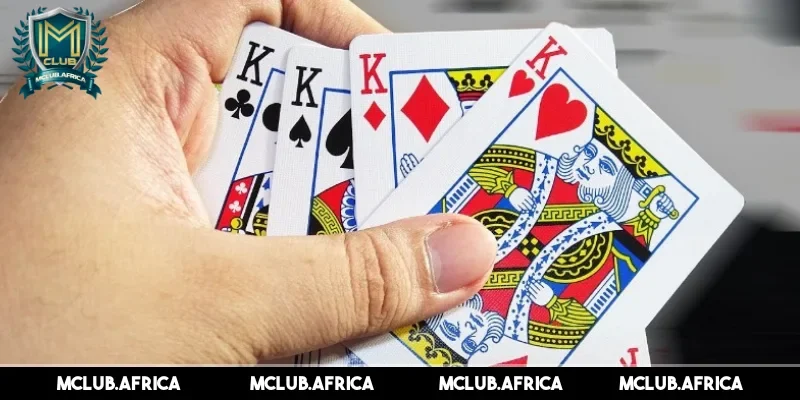 Nên có chiến thuật dùng tứ quý hiệu quả